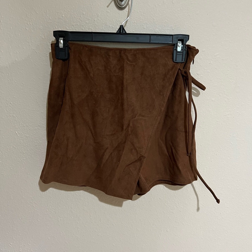 NWT A&F Vegan Suede Skort